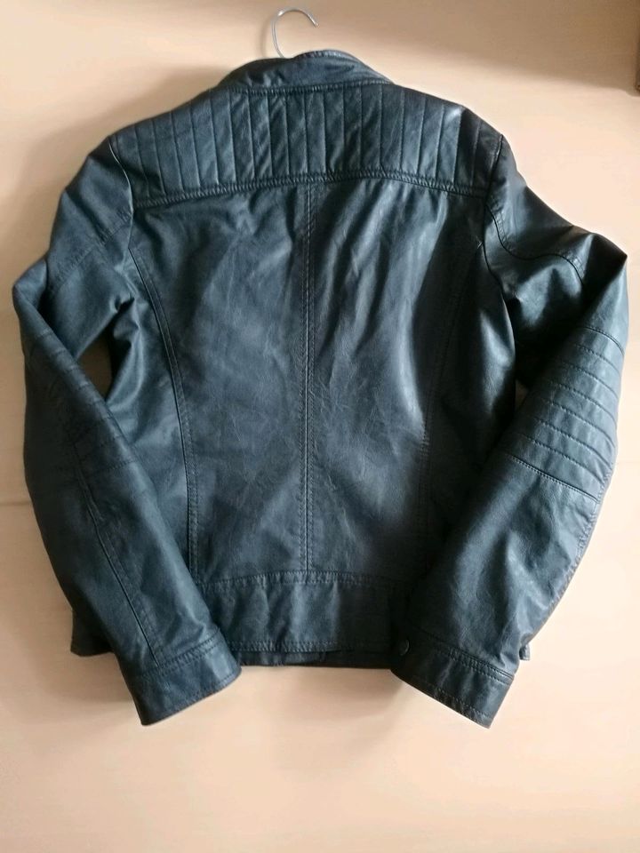 Lederjacke lederimität gr 170 C&A in Berlin