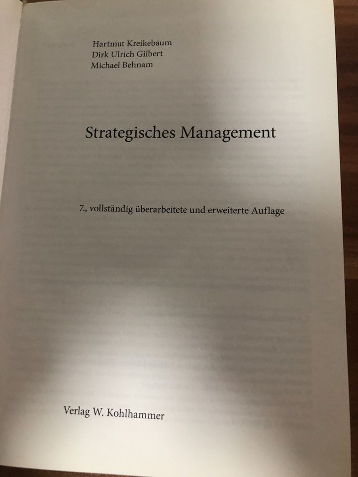 Strategisches Management   von Hartmut Kreikebaum, ... in Elmshorn