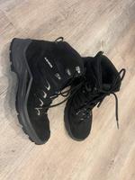 Herren Wanderschuhe Outdoor Schuhe goretex Lowa gr 43,5 schwarz Nordrhein-Westfalen - Greven Vorschau