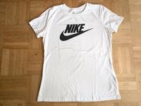 Nike S 38 T-Shirt weiß Damen sehr guter Zustand Hessen - Limeshain Vorschau