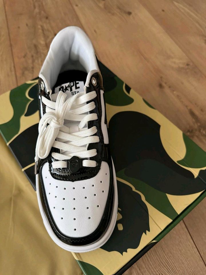 Bape sta Schuhpaar Gr.40,5 in Dorsten