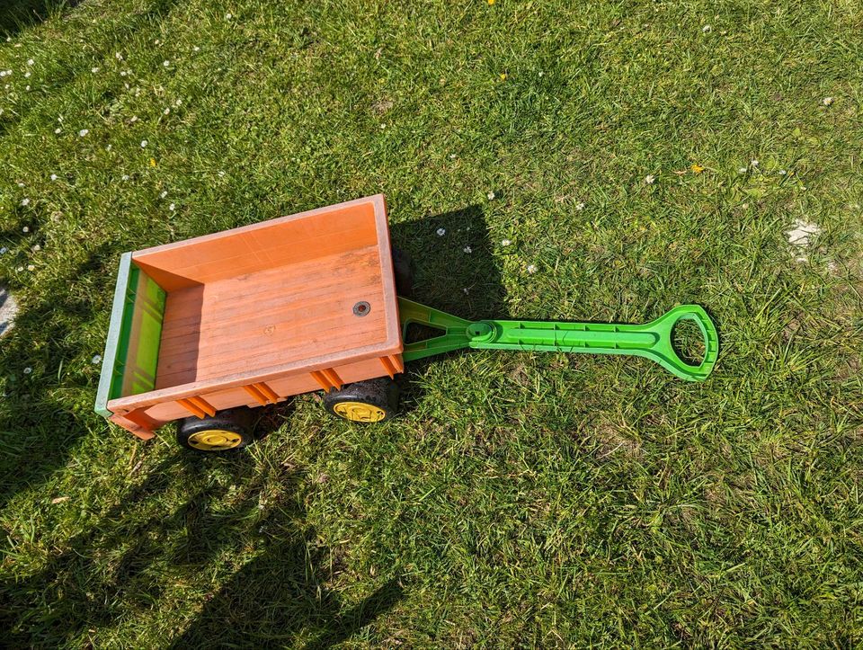 Rasenmäher und Anhänger für Kinder Gartenspielzeug in Oldenburg