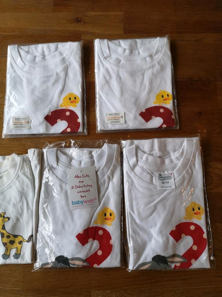 5 Stück Kinder T-Shirts zum 2. Geburtstag Größe 98/104 in Dillingen (Donau)