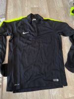 Nike Sweater Trainingspulli Hoodie Gr M schwarz NEU mit Etikett Baden-Württemberg - Biberach an der Riß Vorschau