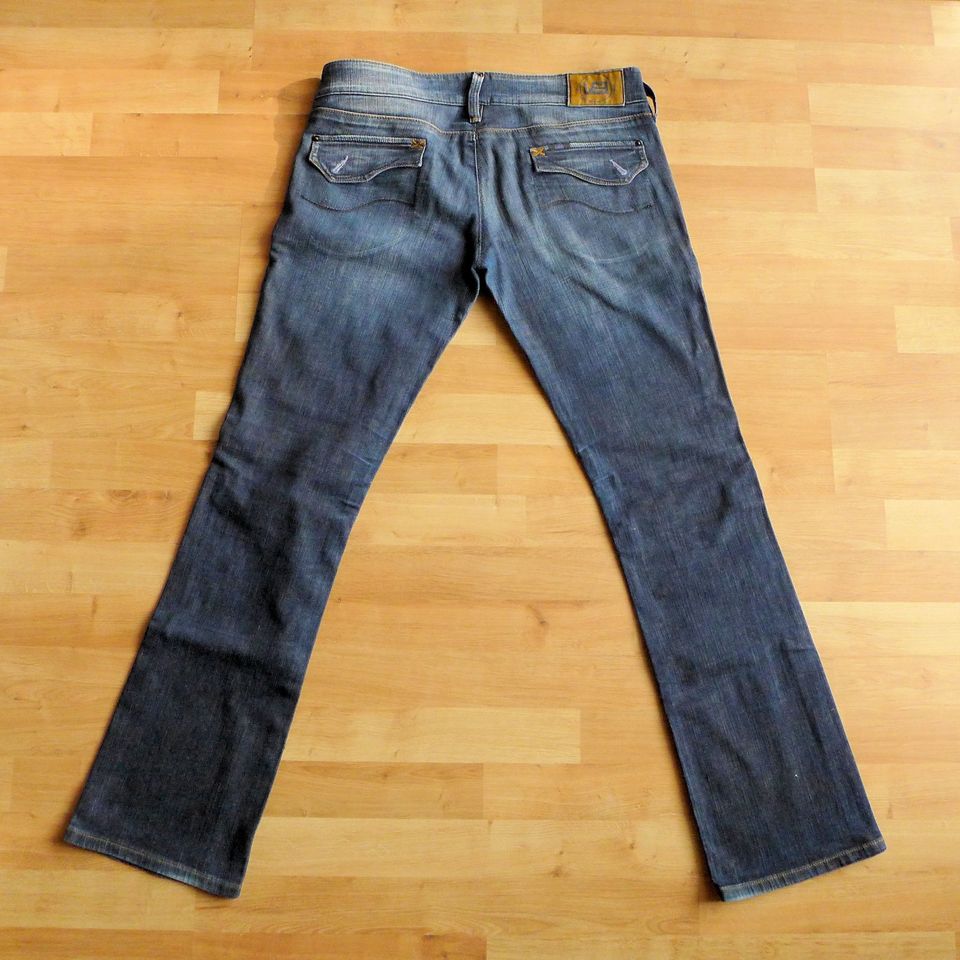 LEƎ Jeans, LYNN CURVE 32/33, W32 L32 guter Zustand unisex in Kahl am Main