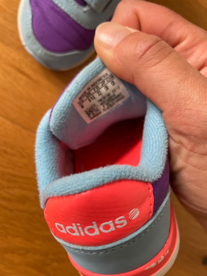 Adidas Neo Größe 22 in Landau in der Pfalz