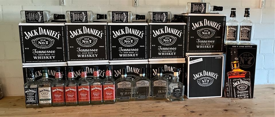 Jack Daniels leere Flaschen Sammlung Gentleman Jack 3 Liter in Schiffdorf