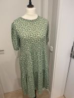 Sommerliches Kleid  Größe M (40/42) Sachsen-Anhalt - Magdeburg Vorschau