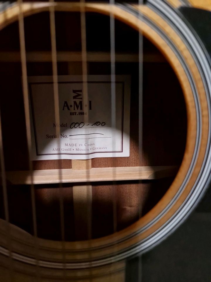AMI 000-100 Akustik Gitarre in Dortmund
