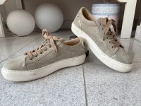 Gabor Sneakers Leder Gr. 5 (38) beige grau NEUwertig! Feldmoching-Hasenbergl - Feldmoching Vorschau