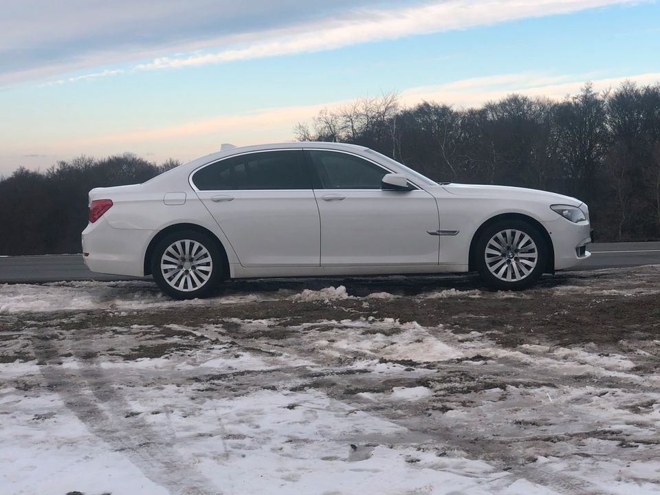 BMW 730d Limousine in Wiesbaden