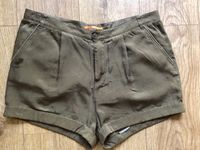 Shorts von Hugo Boss Orange, khaki, Gr. 38/40 Münster (Westfalen) - Centrum Vorschau