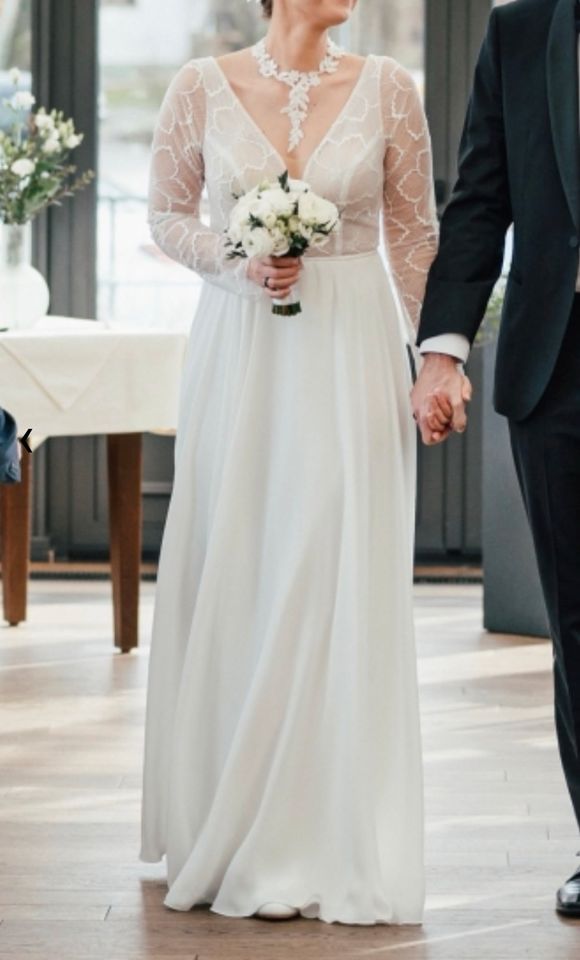 Brautkleid, Hochzeitskleid, lang, mit Ärmeln, 36-38 in München