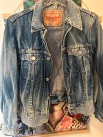 Levi’s Jeansjacke  neu Größe M  70921 Bayern - Straubing Vorschau
