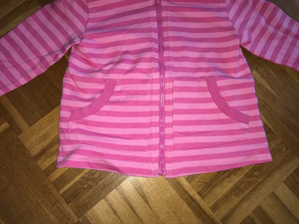 Sweatjacke mit Kapuze rosa - Größe 86 - Kinder Karstadt in Hamburg