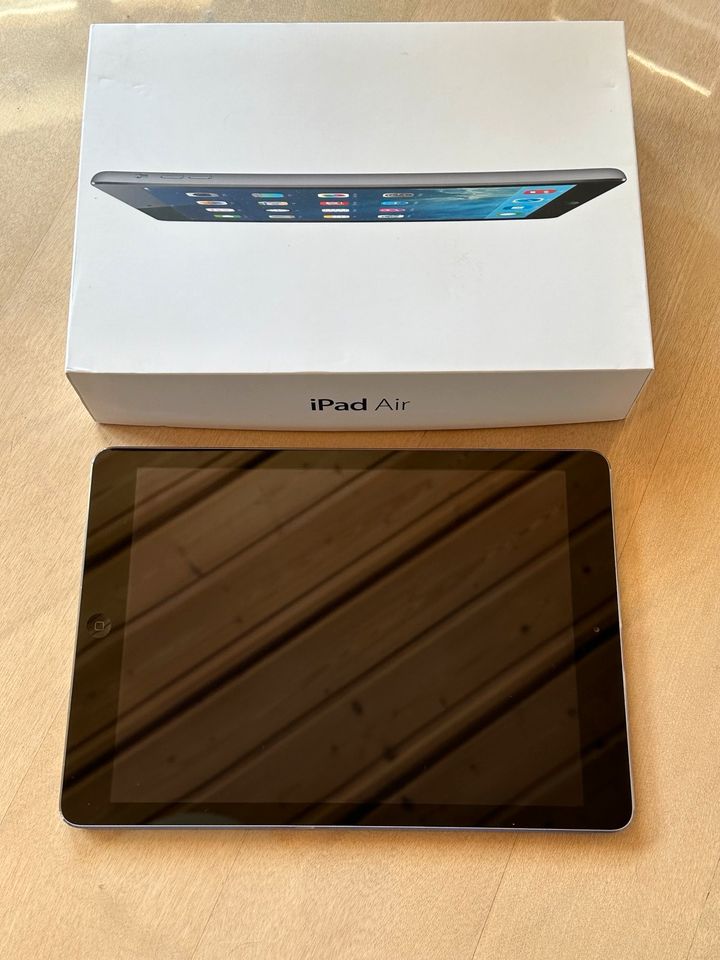 Apple iPad Air (2014) 2. Generation 16 GB - WLAN - Space Grau in Mengkofen