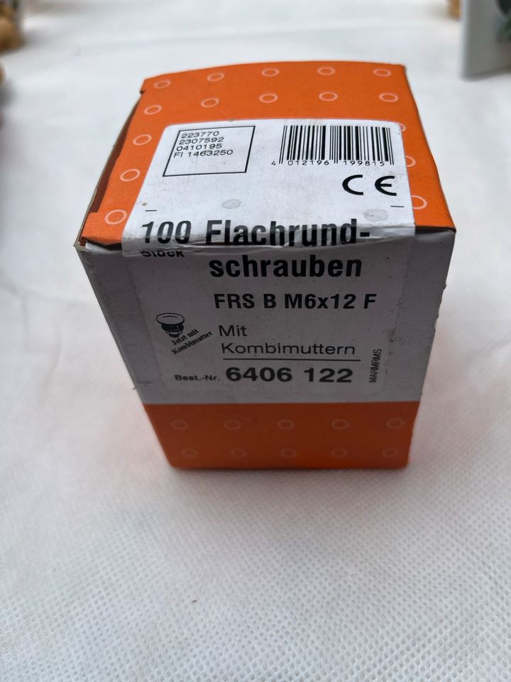 Flachrundschrauben mit Kombimuttern FRS B M6x12 F in Meckenheim