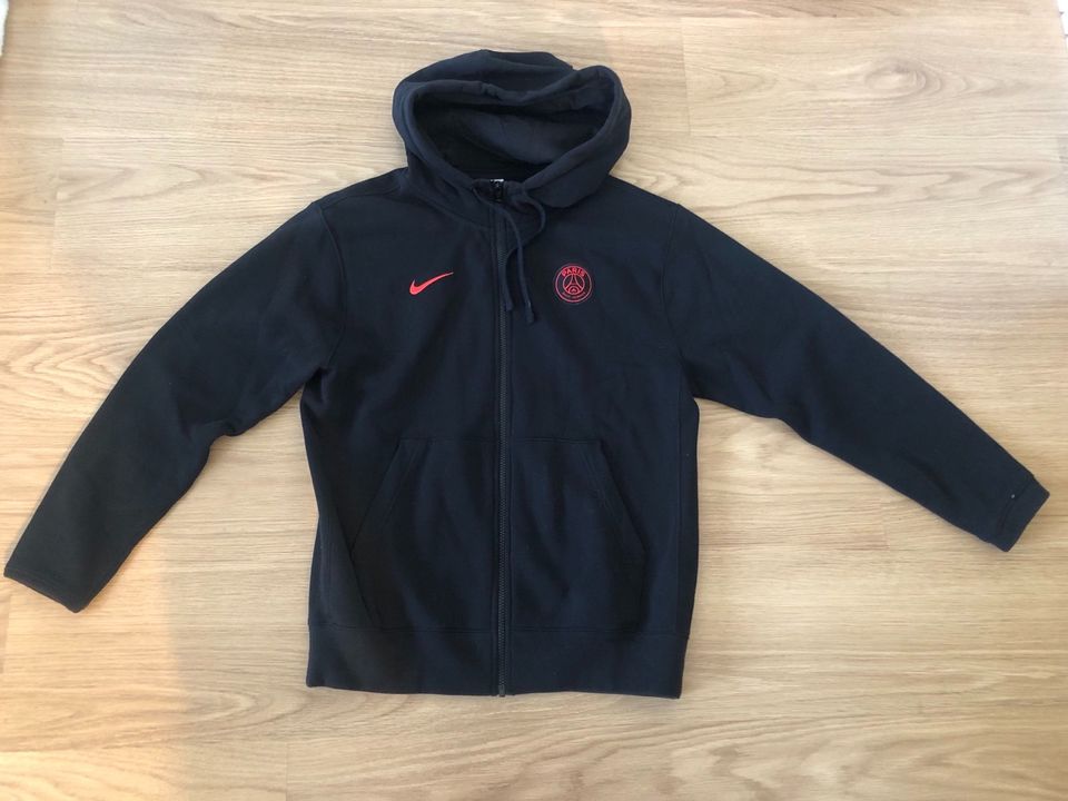 Nike Paris Saint Germain Hoodie Gr.S Farbe-Schwarz Top Zustand in Friedberg (Hessen)