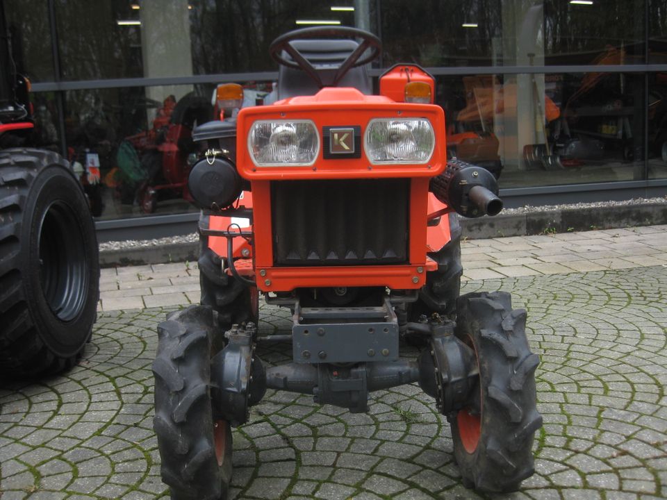 KUBOTA B4200 Kleintraktor 65 Std Schlepper Hoftraktor Diesel 12PS in Borchen