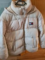 Puffer Damen  Jacke von Tommy Jeans  Neuwertig  gr.M Bayern - Neutraubling Vorschau