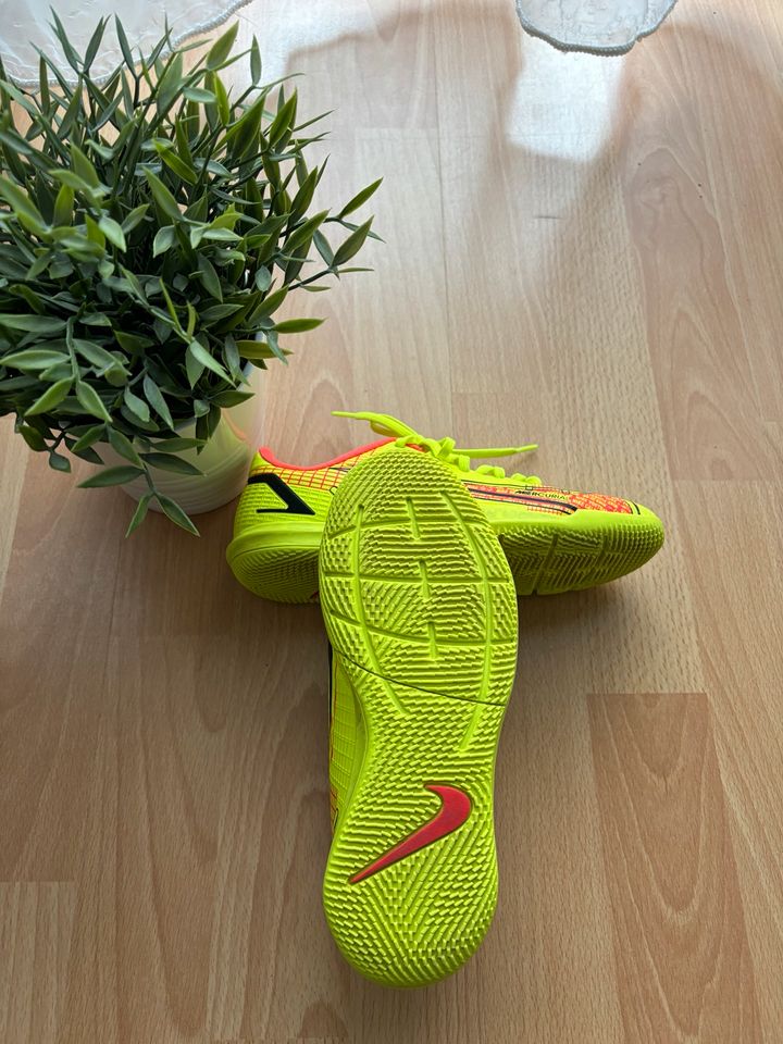 Nike Mercurial Gr.33 in Berlin