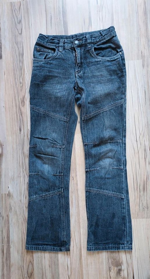 Jeans Größe 146 in Wutöschingen