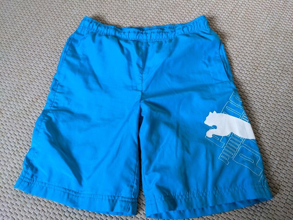 Puma Badeshorts Badehose blau türkis Gr. 140 neuwertig Kinder in Werl