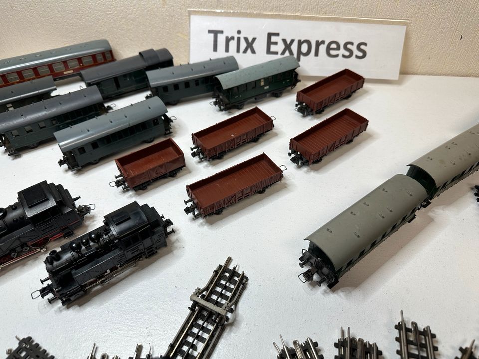 Trix Express Loks, Wagen und Gleise Konvolut. in Wunstorf