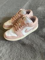Nike Jordan low 37,5 Baden-Württemberg - Waiblingen Vorschau