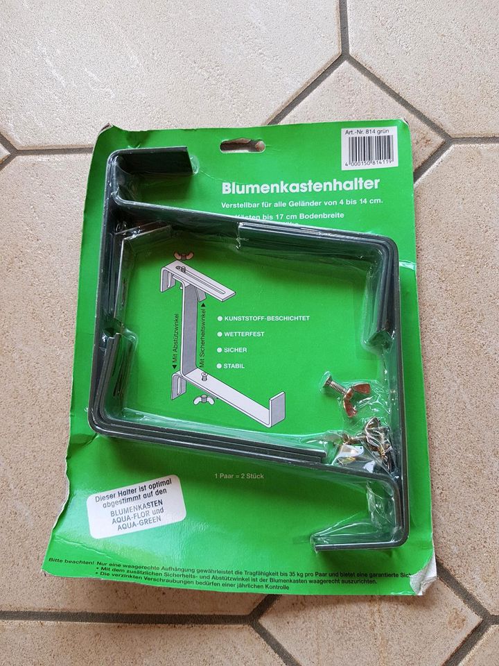 Blumenkastenhalter grün Metall Neu in Wehrheim