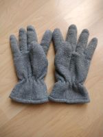 FLEECE HANDSCHUHE GR. 4 134/140 GRAU TOP Nordrhein-Westfalen - Nordwalde Vorschau