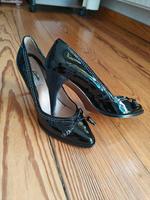 Clarks Pumps, High Heels, Lackleder, Schleife, spitz Schleswig-Holstein - Flensburg Vorschau