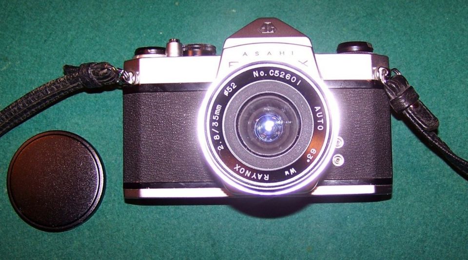 ASAHI Pentax SP500 Spiegelreflex-Kamera in Schwarzach