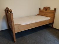 Antikes Bett, 180x90 mit Lattenrost, Matratze und Topper Niedersachsen - Hanstedt Kr Uelzen Vorschau