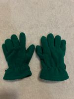 grüne Handschuhe/ gefüttert von THINSULATE/ Kinder Nordrhein-Westfalen - Neuenkirchen Vorschau