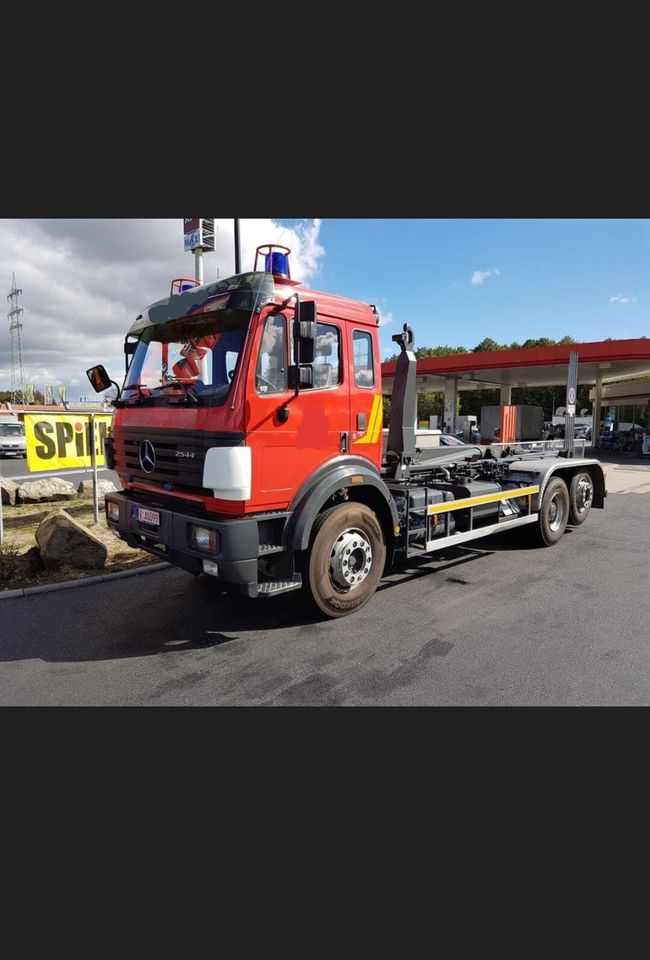 LKW  Mercedes  SK  2644  Oldtimer  V8 in Sankt Wolfgang