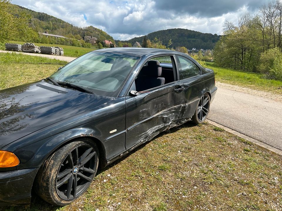 BMW E46 323i Coupé in Schnaittach