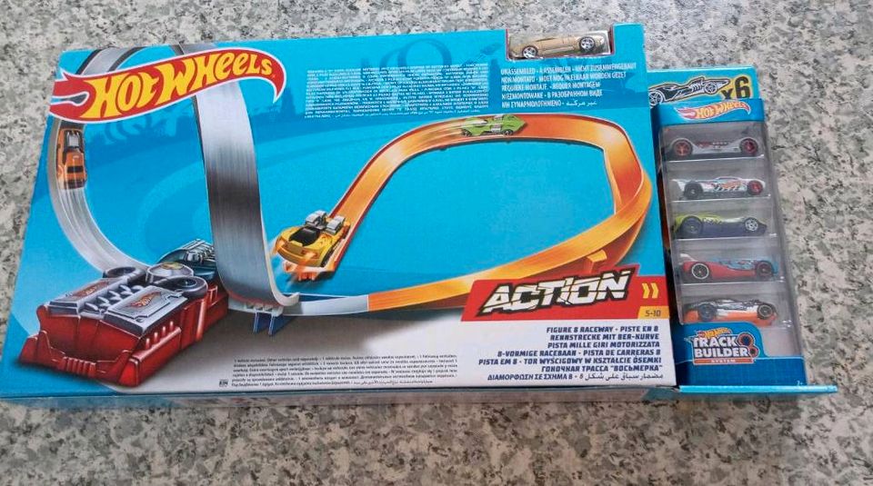 Hot Wheels X2586 Rennstrecke mit 8er-Kurve in Saarland - Völklingen | eBay  Kleinanzeigen ist jetzt Kleinanzeigen