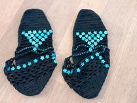 Hausschuhe gestrickt Handmade Handarbeit 38 mit Blauenperlen Harburg - Hamburg Fischbek Vorschau