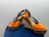 Gucci Pumps Schuhe Sommer Orange Gr. 39 mit Bändchen Bayern - Wolnzach Vorschau