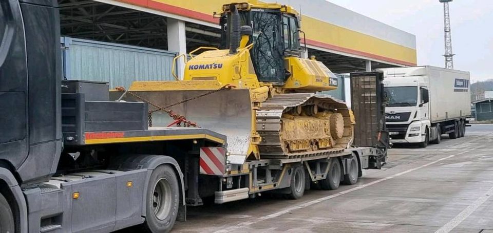 TRANSPORT TRAKTOR STAPLER WOHNMOBIL LKW in Berlin