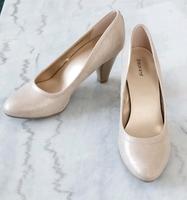Pumps gold/beige schimmernd Baden-Württemberg - Böblingen Vorschau