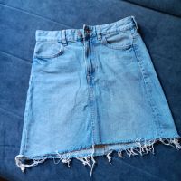 Jeansrock Minirock Jeans Größe 34 Nordrhein-Westfalen - Menden Vorschau