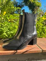 Mega schöne Stiefeletten Chelsea Stil Zacca schwarz Leder neu 39 Bayern - Neusäß Vorschau