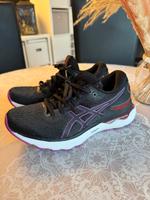 Asics Gel Nimbus 24 Laufschuh Größe 37,5 Damen Frankfurt am Main - Praunheim Vorschau