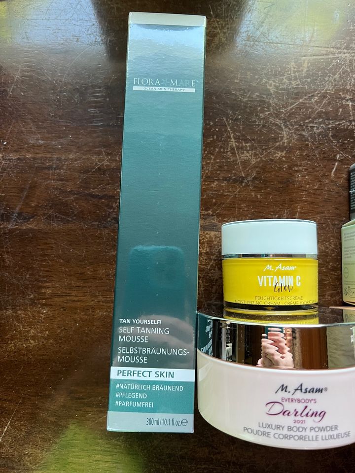 M.Asam Vitamin C/Retinol/Resveratrol/ Vino Gold/Flora Mare NEU in Gifhorn