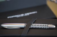 PORSCHE Tec Flex Fountain Pen (Füllhalter) Federbreite MEDIUM Niedersachsen - Aurich Vorschau