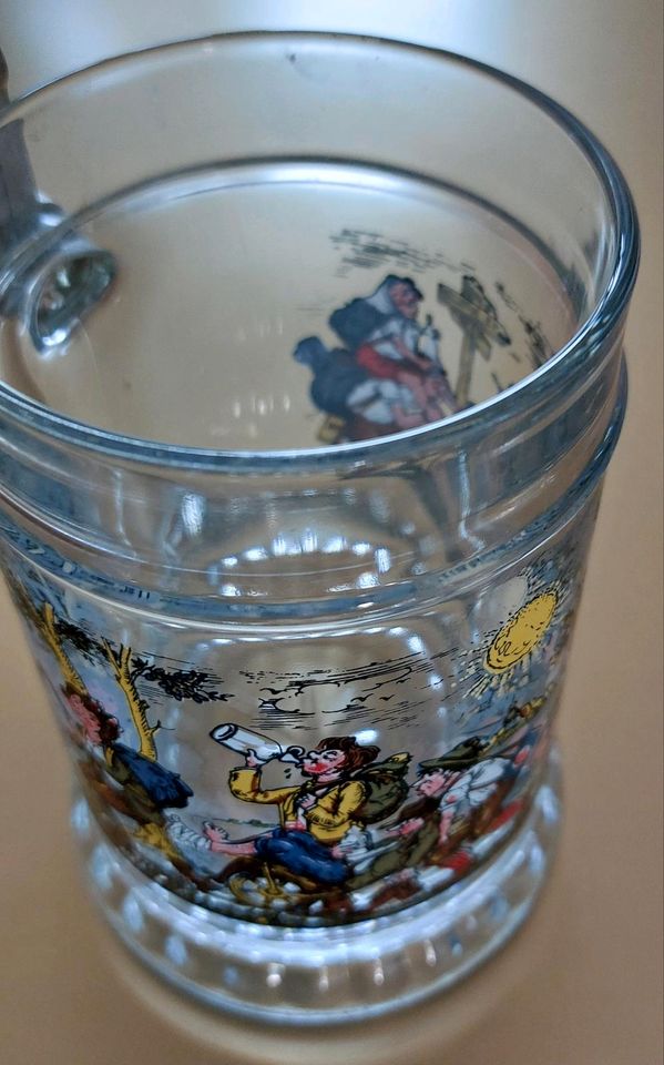 Bierkrug aus Glas mit Deckel in Bottrop