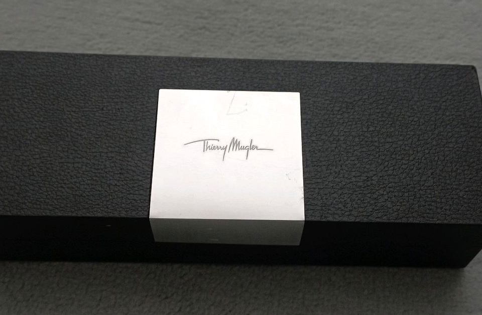 Druckbleistift in Etui von Thierry Mugler in Hannover