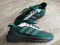 Adidas Avryn Gr. 44 grün Boost Bounce Laufschuhe Sachsen - Niesky Vorschau